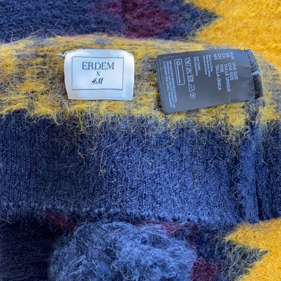 •ERDEM X H&M Collaboration Hat & Scarf Set - Picture 7 of 10